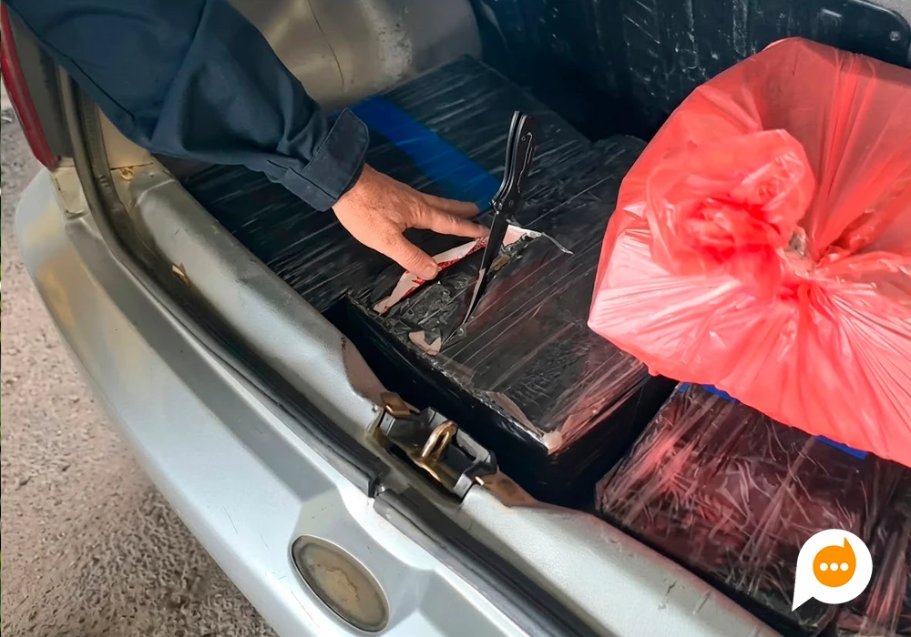 Carga de 61 quilos de maconha é apreendida pela PRF em Mandaguari