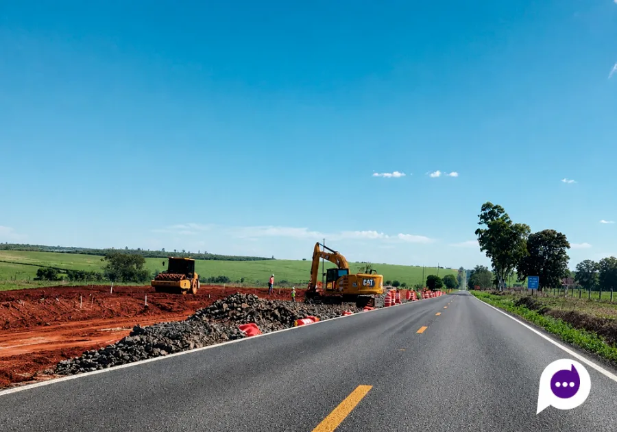 Obras às margens da rodovia em Itaúna do Sul revelam nova base de apoio aos viajantes