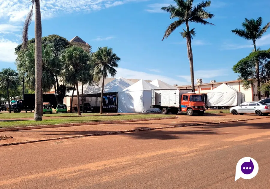 Festa da Padroeira de Itaúna do Sul traz atrações musicais, gastronomia e show de prêmios no fim de semana