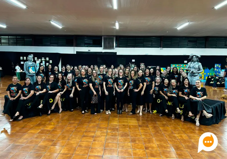 Exposição artística de alunos dos CMEIs reúne grande público em Nova Londrina