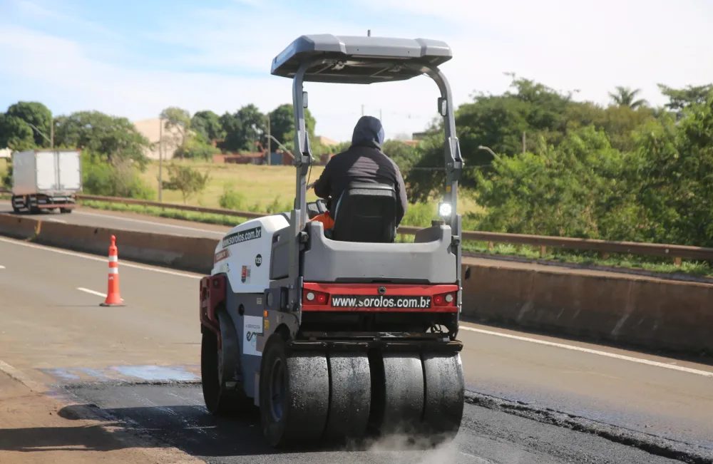 EPR Paraná realiza obras e melhorias em dez rodovias nesta quarta-feira